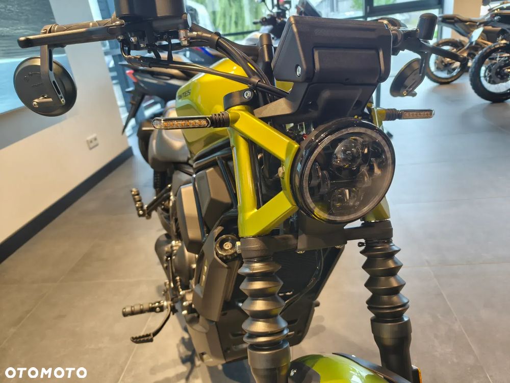 Zontes 125 C2 - 6