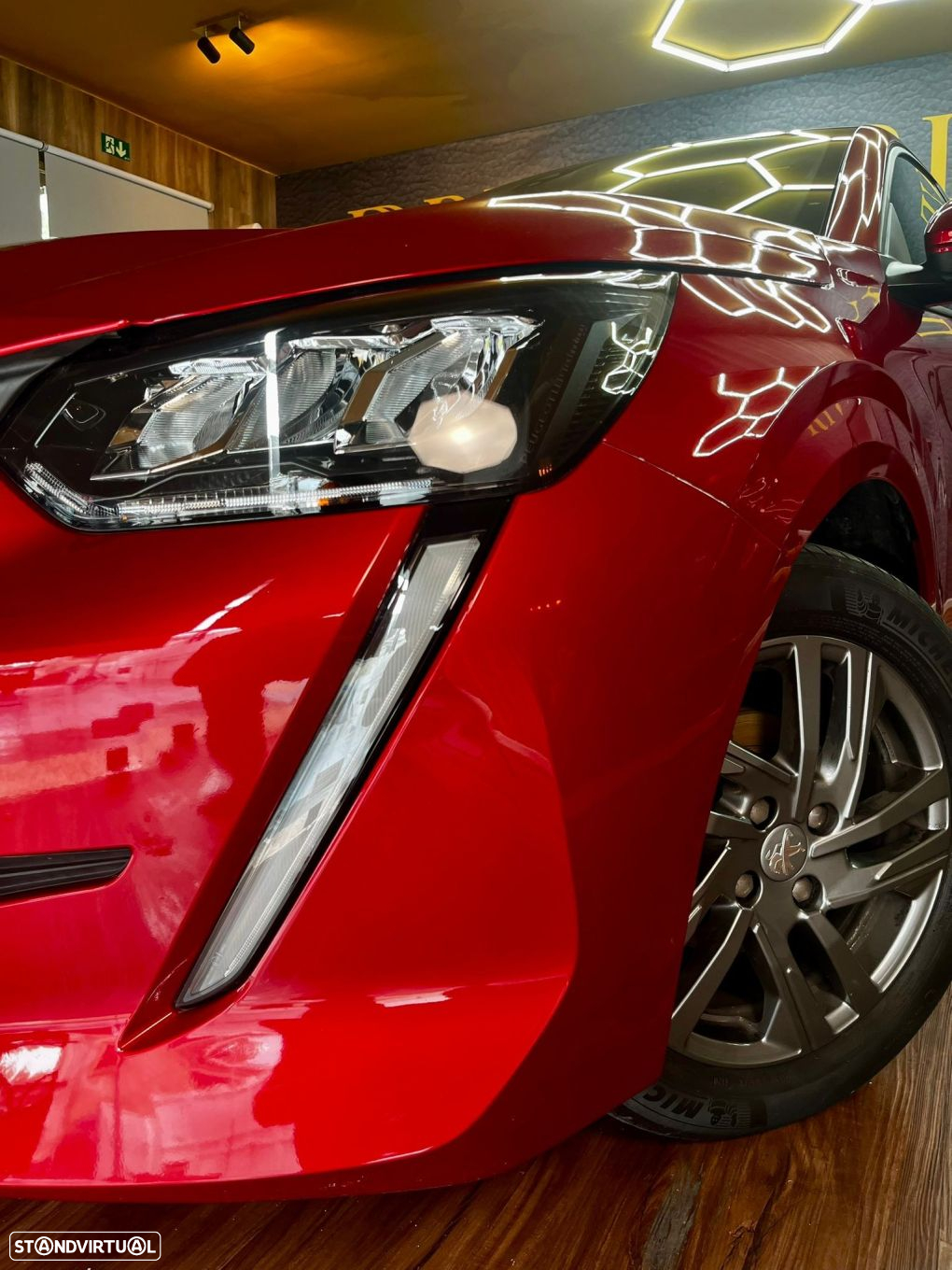 Peugeot 208 1.2 PureTech Active Pack - 3