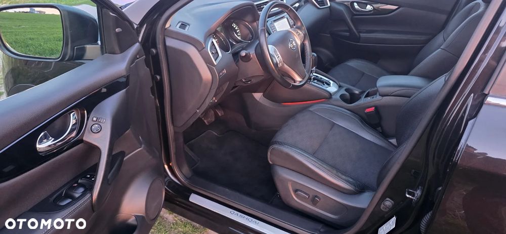 Nissan Qashqai 1.6 dCi Xtronic TEKNA+ - 7
