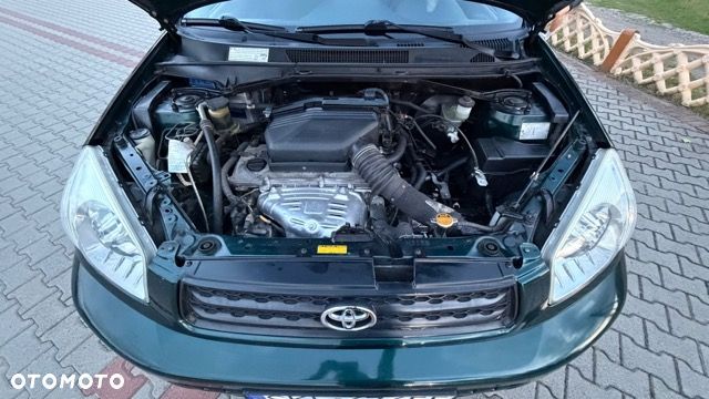 Toyota RAV4 4x4 Edition - 5