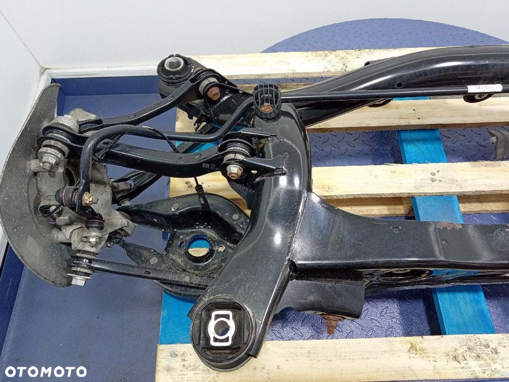 BMW 3 G20 18- BELKA ZAWIESZENIA TYŁ ZWROTNICE 6876541 - 2