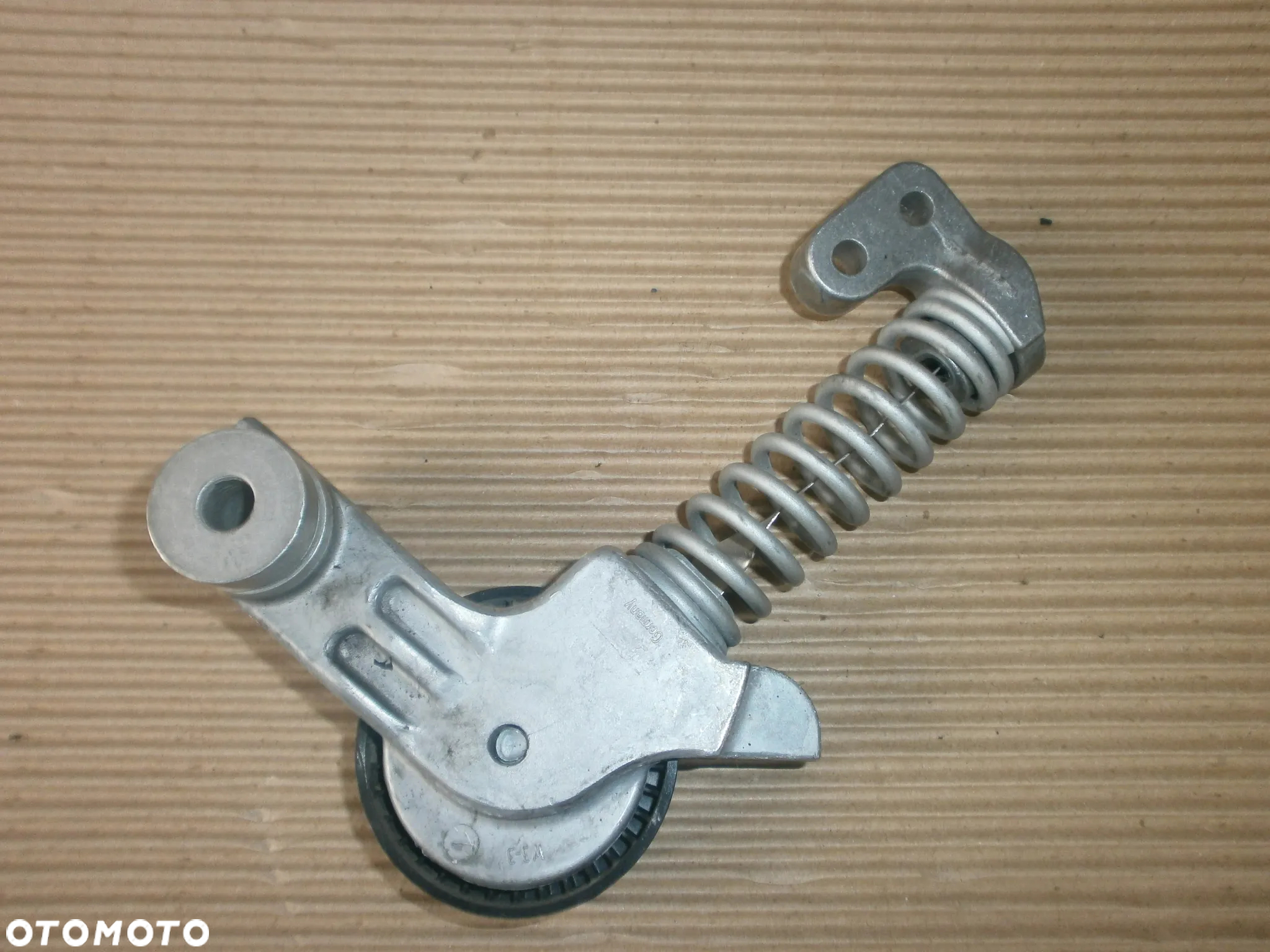 NAPINACZ PASKA ALTERNATORA 31460374 VOLVO 2.0 WYPRZEDAŻ - 2