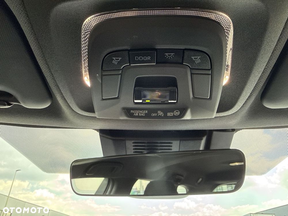 Toyota Corolla 2.0 Hybrid Comfort - 22