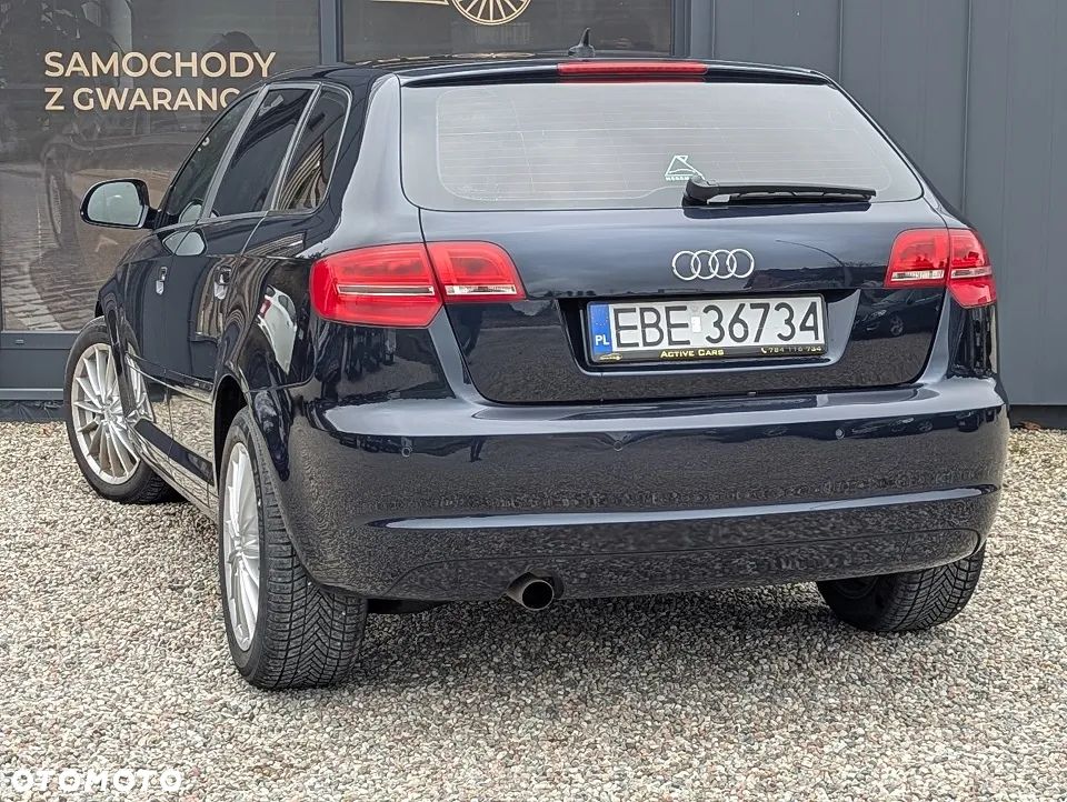 Audi A3 Sportback 2.0 TDI Ambiente - 12