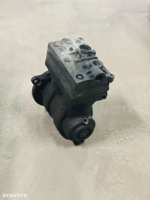 Kompresor sprężarka powietrza Volvo Renault DXI Oryginał Wabco - 4