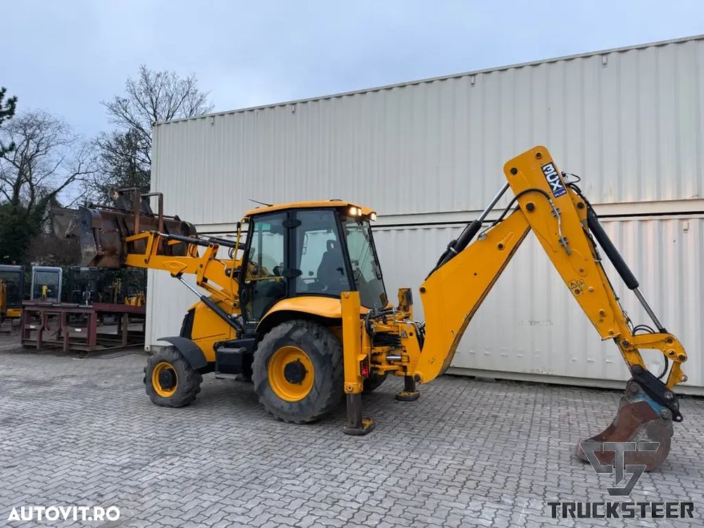 JCB 3CX Plus - 4