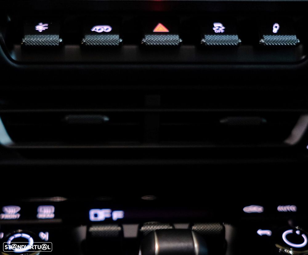 Porsche 911 (992) Carrera 4S PDK - 17