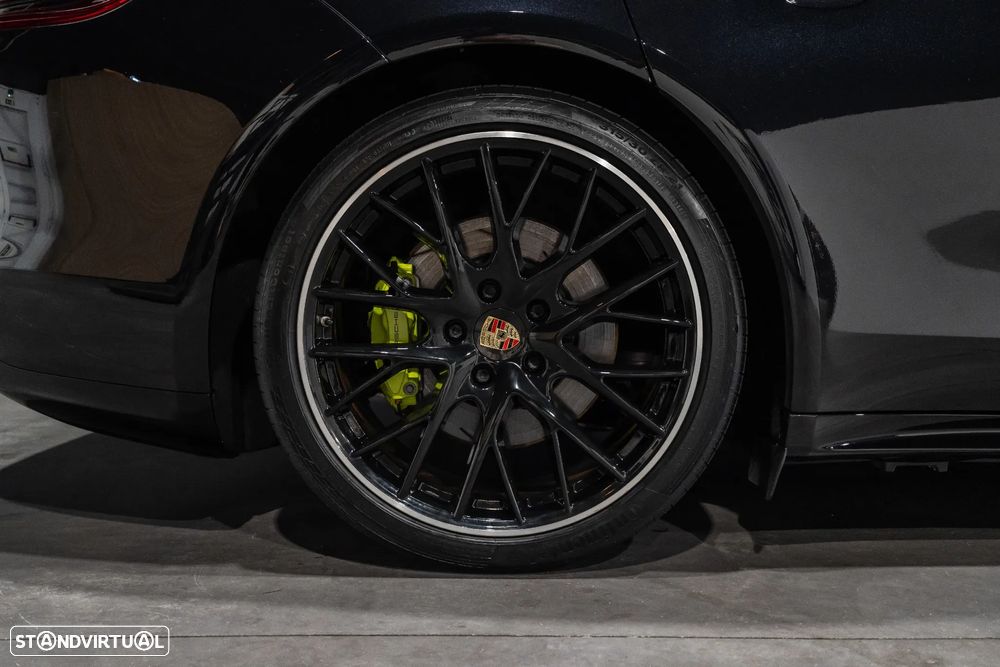 Porsche Panamera 4 E-Hybrid Platinum Edition - 48