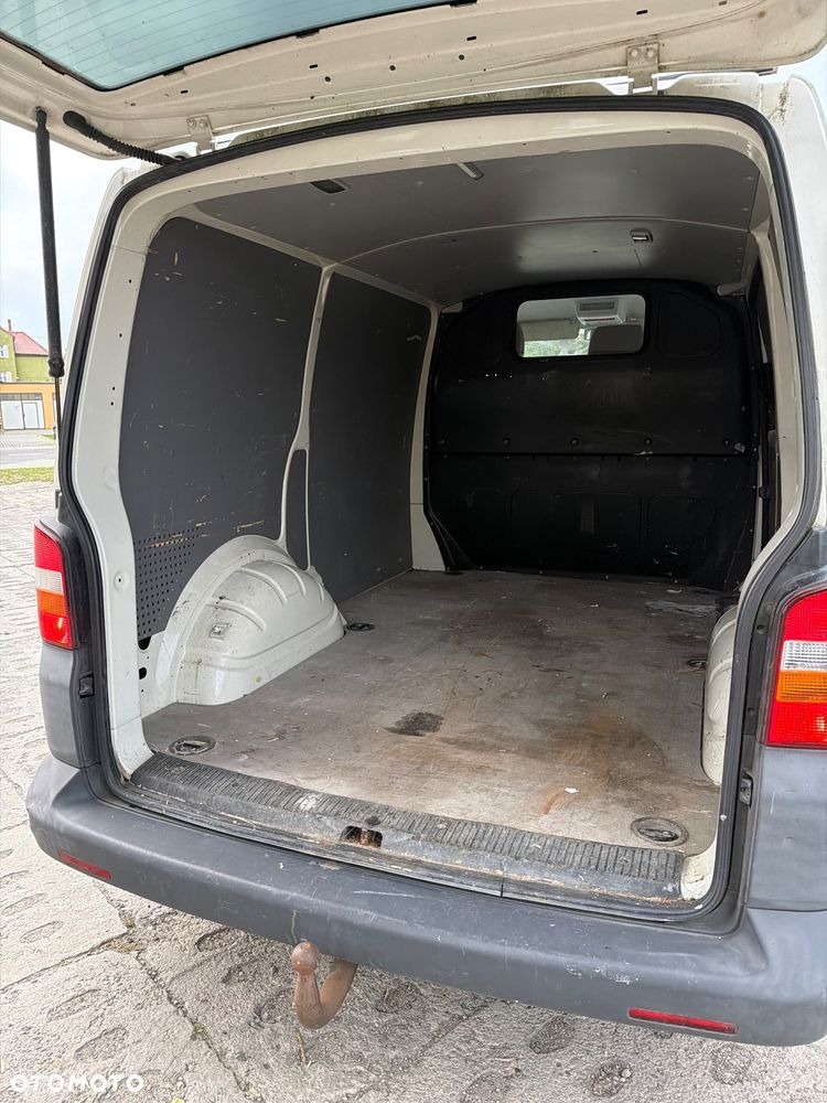 Volkswagen Transporter T5 - 9