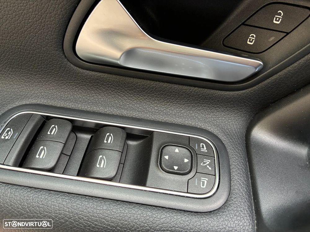 Mercedes-Benz A 250 e Style Plus - 32