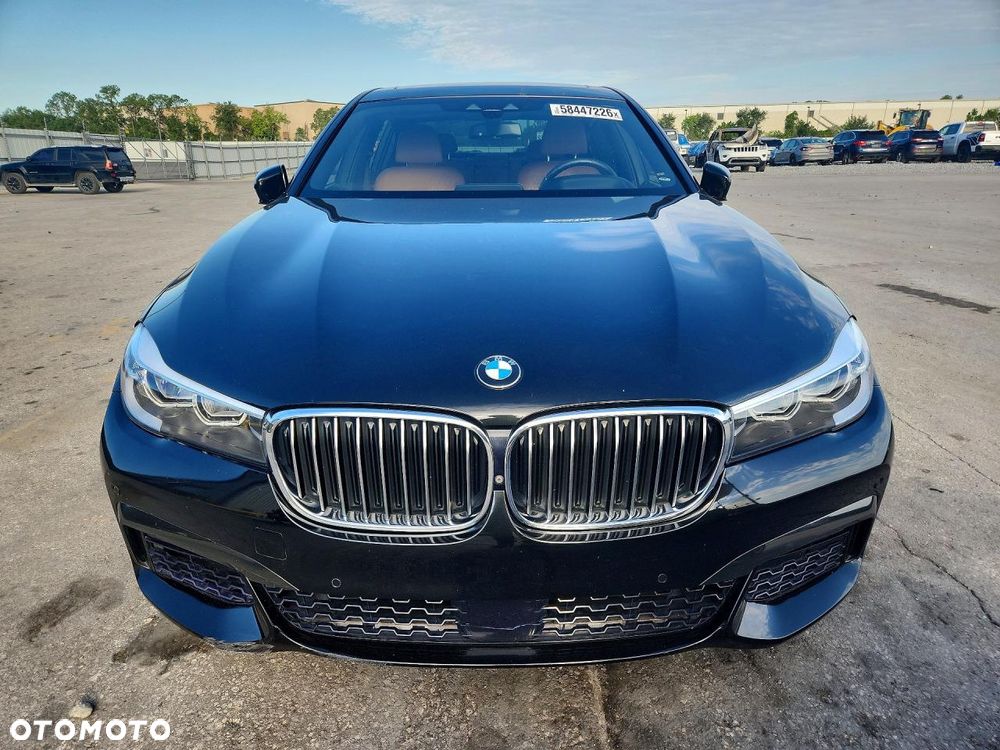 BMW Seria 7 740Li xDrive - 3