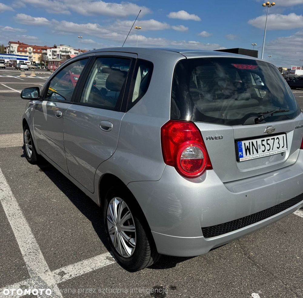 Chevrolet Aveo 1.2 16V Base (air4) - 10