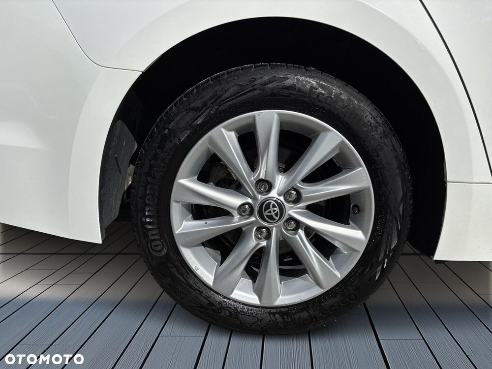Toyota Corolla 1.8 Hybrid Comfort - 32