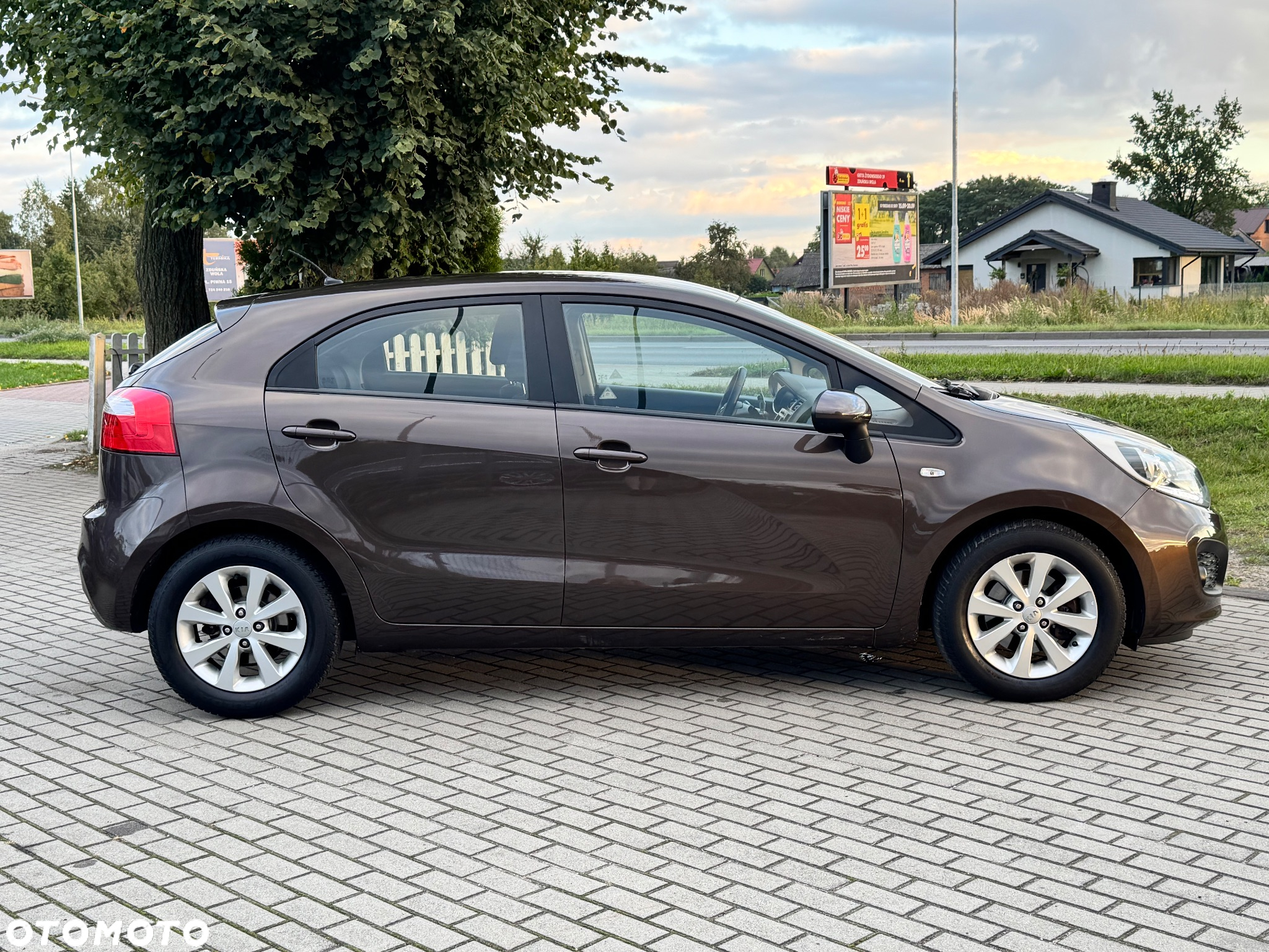 Kia Rio 1.4 Automatik Edition 7 - 10