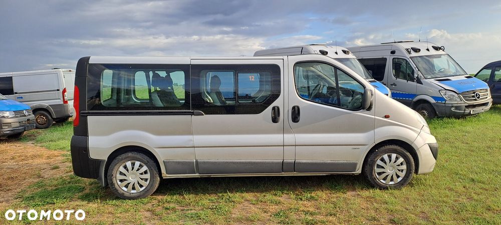 Opel Vivaro - 3