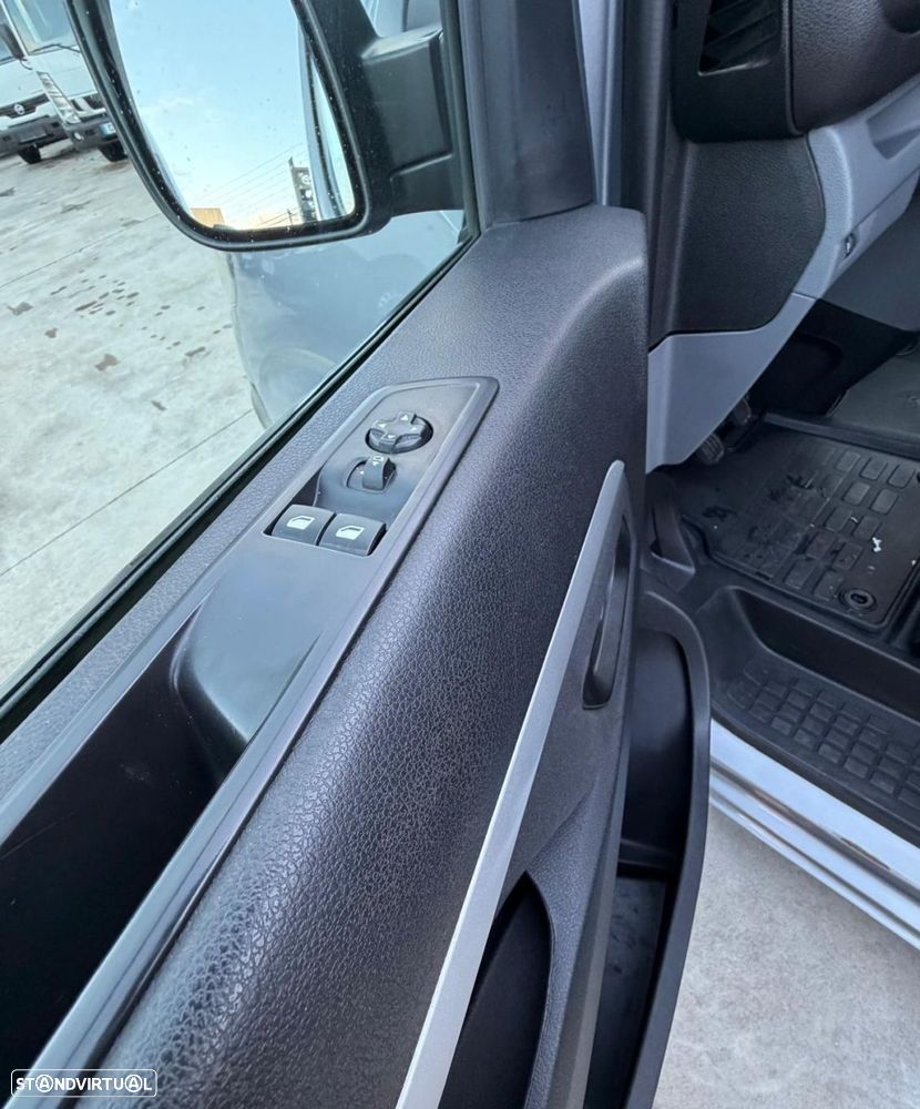 Peugeot Expert 2.0 - 6 Lugares Mixto Longa - 16