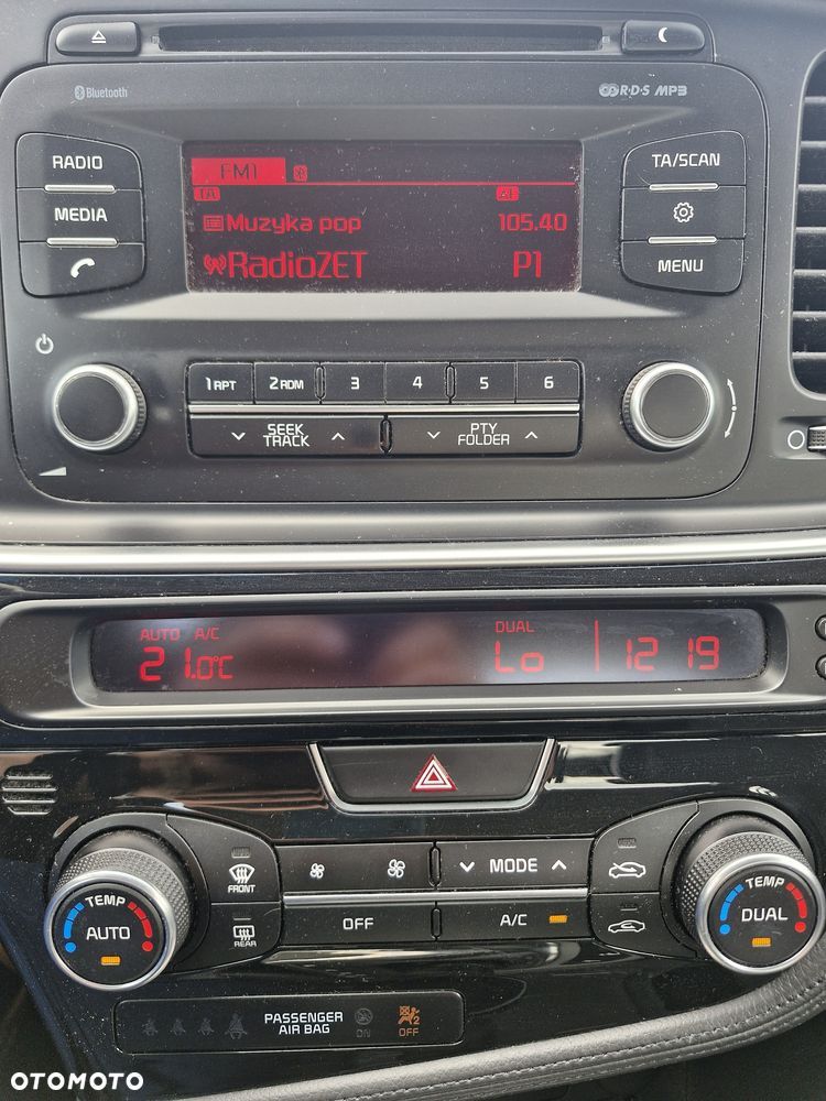 Kia Optima 2.0 L - 2