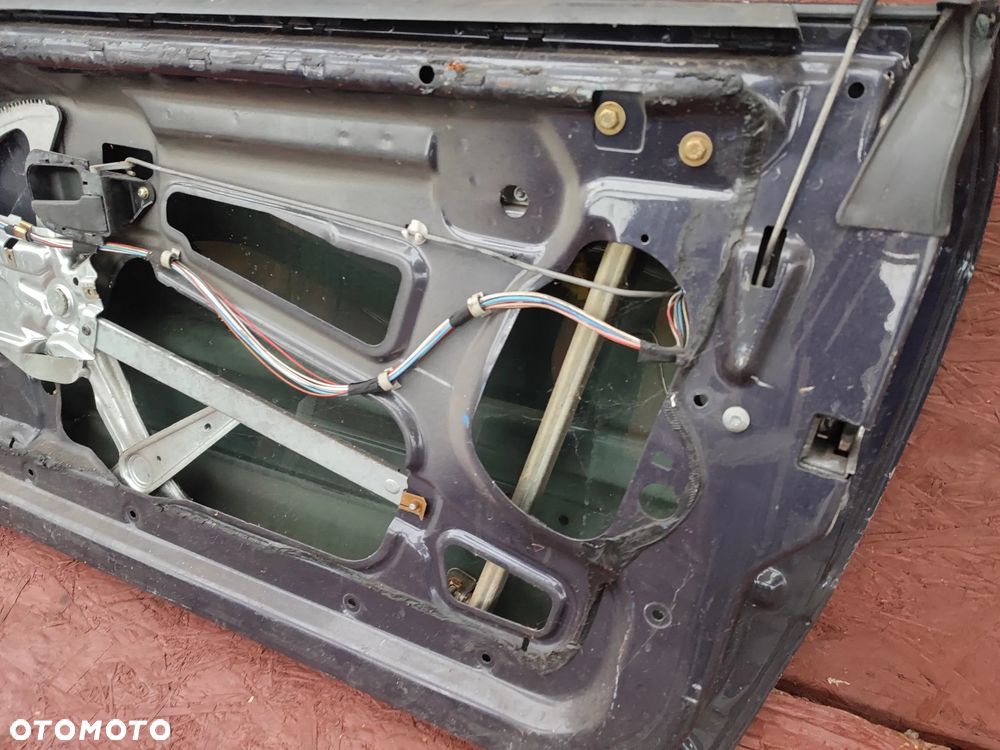 BMW E36 COUPE / CABRIO ORYGINALNE KOMPLETNE DRZWI PRZEDNIE PRAWE + SZYBA + WIĄZKA + PODNOŚNIK SZYBY EUROPA BEZ RDZY W DOBRYM STANIE O NR. 41 51 8 230 468 / 41 51 8 132 236 / 41 51 8 132 240 OEM - 12