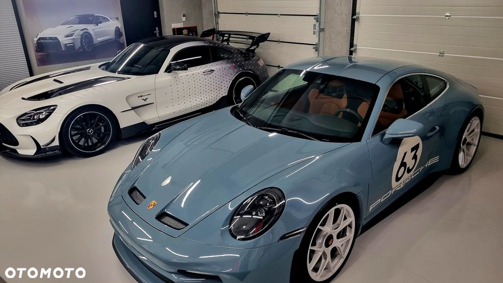 Porsche 911 S/T - 2