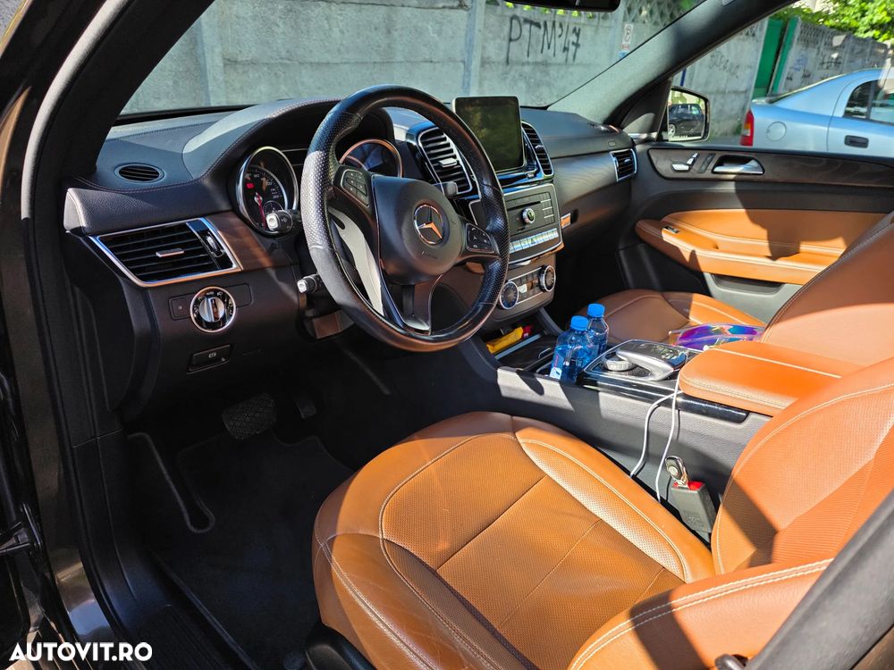 Mercedes-Benz GLE - 11