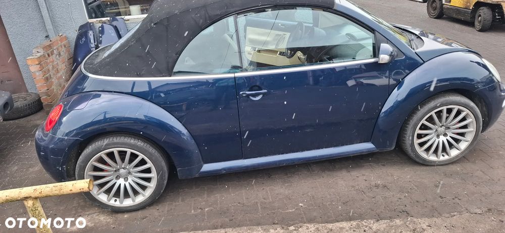 NEW BEETLE Convertible BFS 1,6 na części - 3