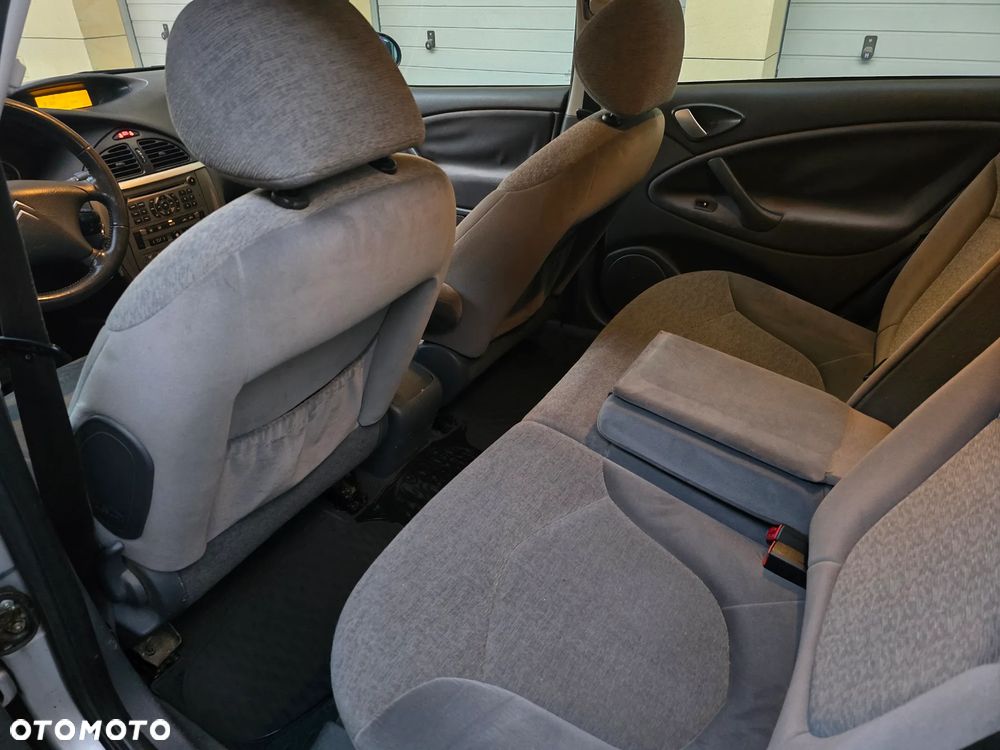 Citroën C5 2.0i HPi Exclusive - 14