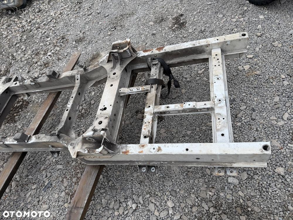 Rama Mercedes Sprinter W906 bliźniak Itallia - 6