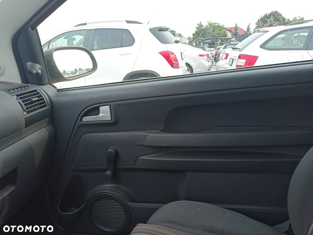 Volkswagen Fox - 13