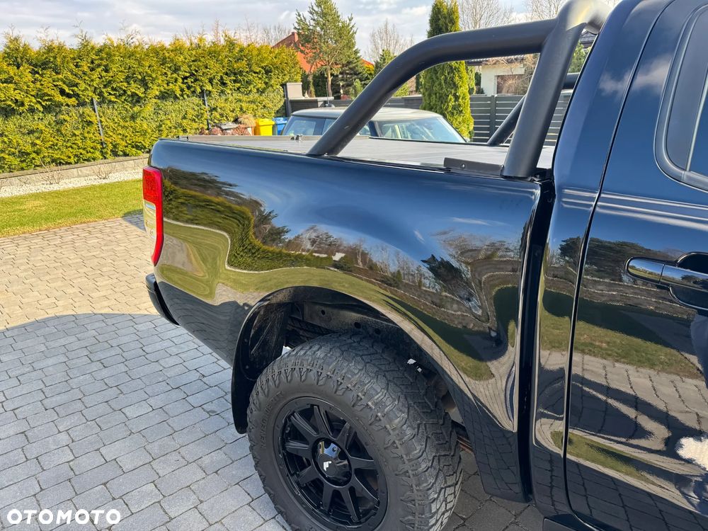 Ford Ranger ver-3-2-tdci-4x4-dc-limited - 14