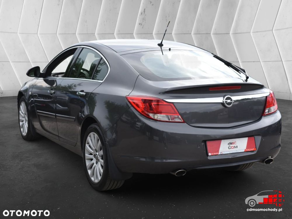 Opel Insignia - 8