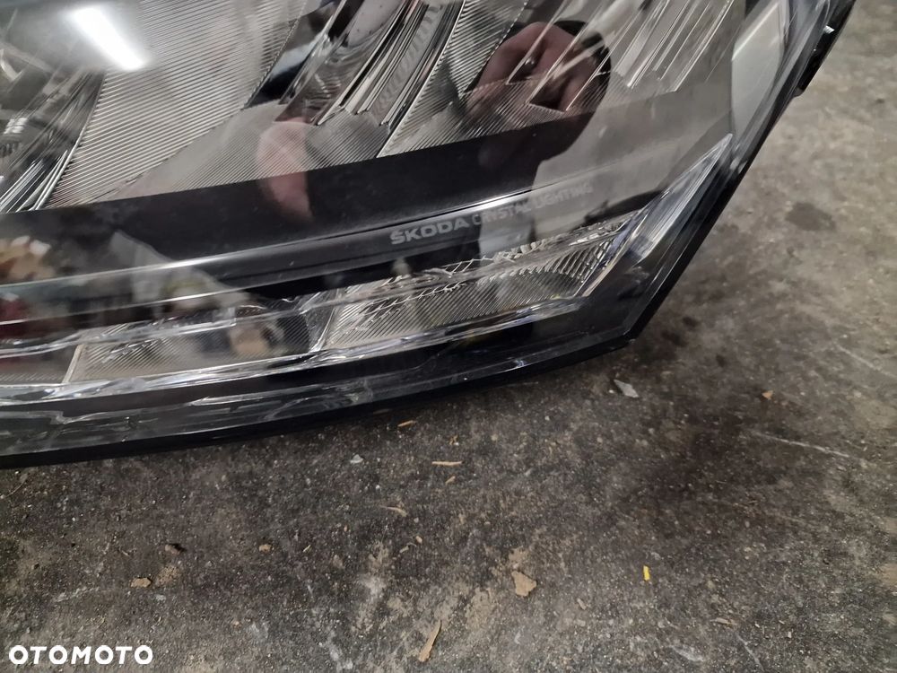 Reflektor lewy przód  skoda  Fabia  IV  6VB.941.015 Full led - 2