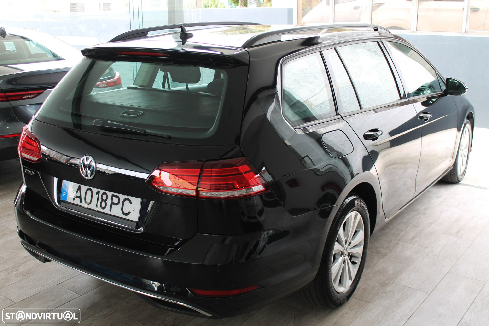 VW Golf Variant 1.6 TDi Confortline DSG - 9