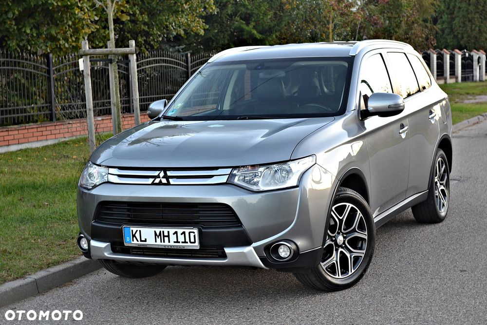 Mitsubishi Outlander 2.2 DID Intense + 4WD - 2