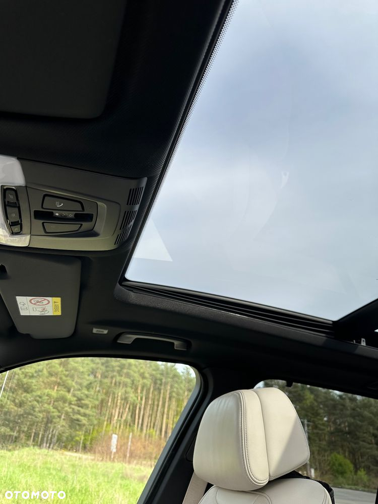 BMW X5 M M50d - 17