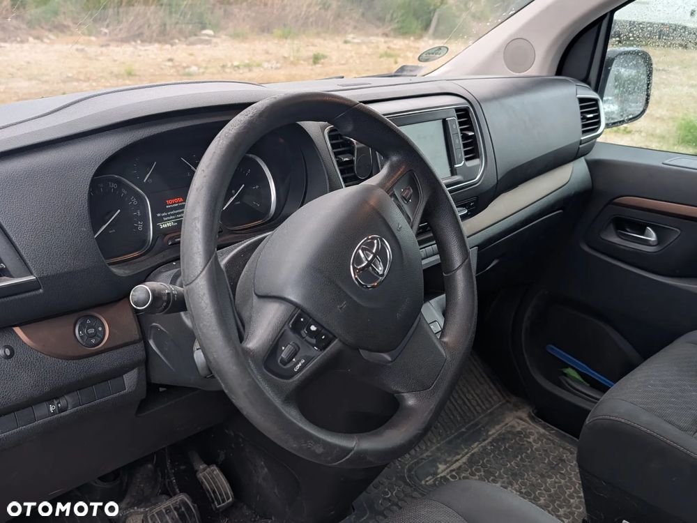 Toyota Proace Verso 2.0 D4-D Medium Family - 21