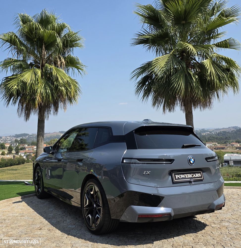 BMW iX xDrive 40 Pack Desportivo - 5