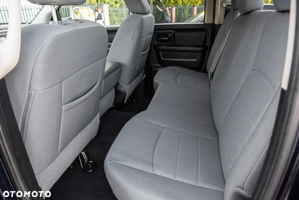 Dodge RAM 1500 5.7 4x4 - 18