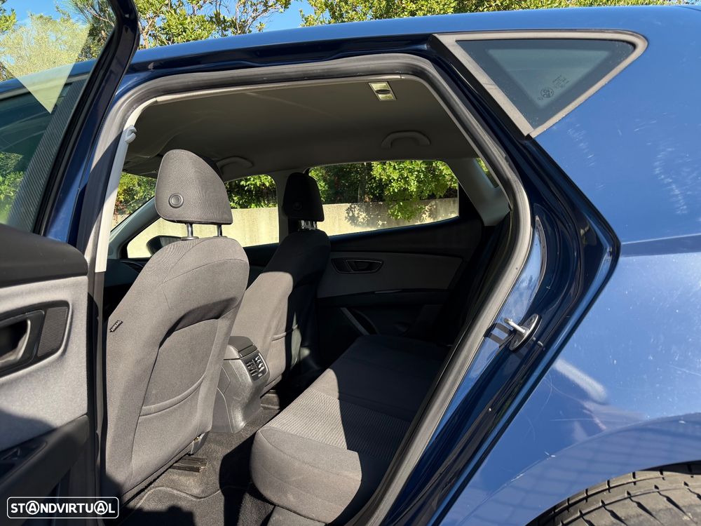 SEAT Leon 1.6 TDI S&S Style - 8