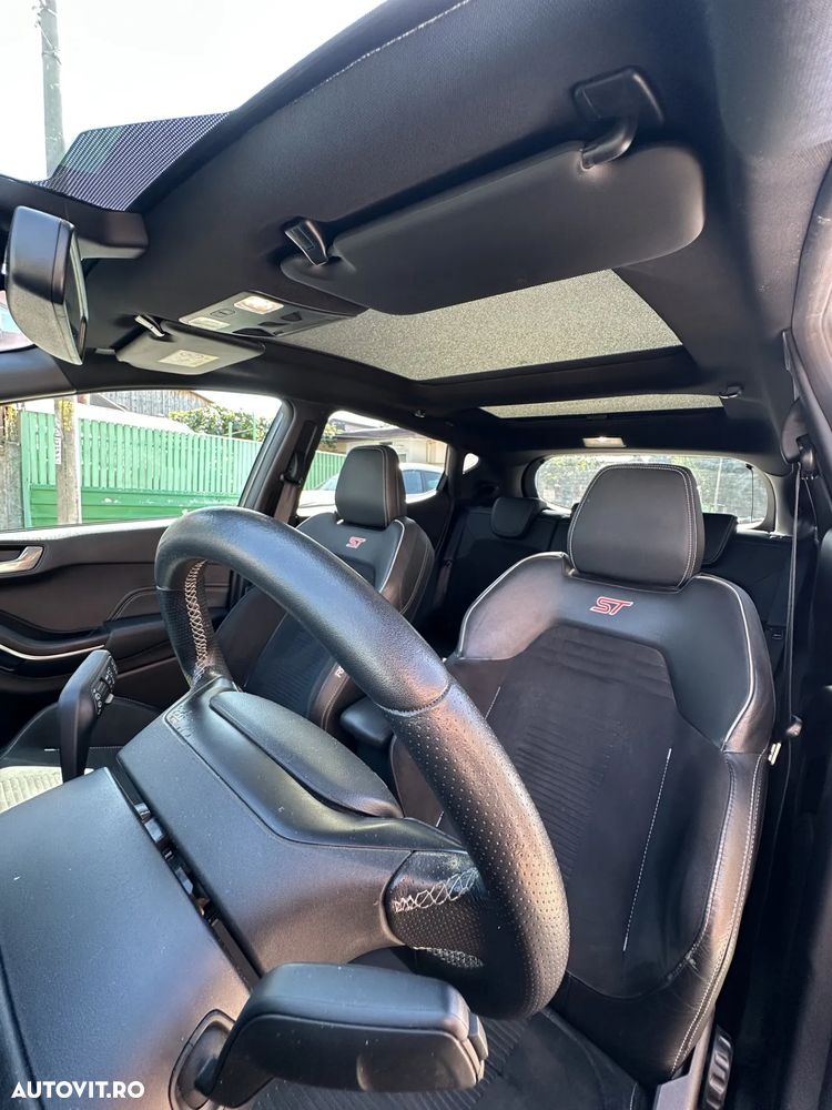 Ford Fiesta 1.5 EcoBoost ST - 18