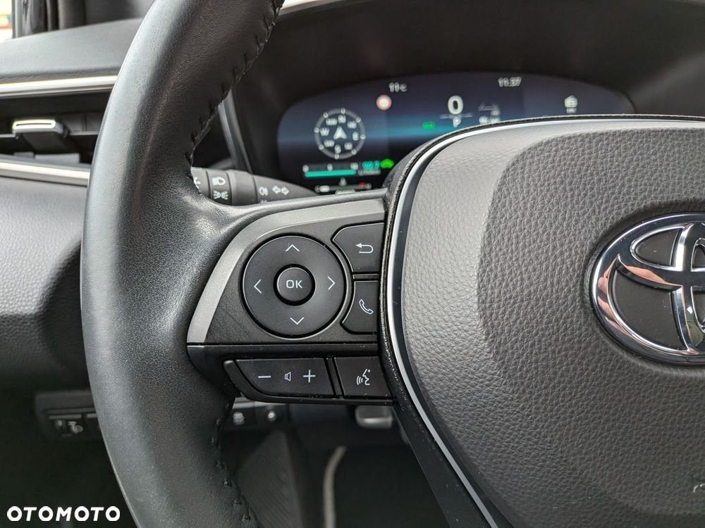 Toyota Corolla 1.8 Hybrid Comfort - 24