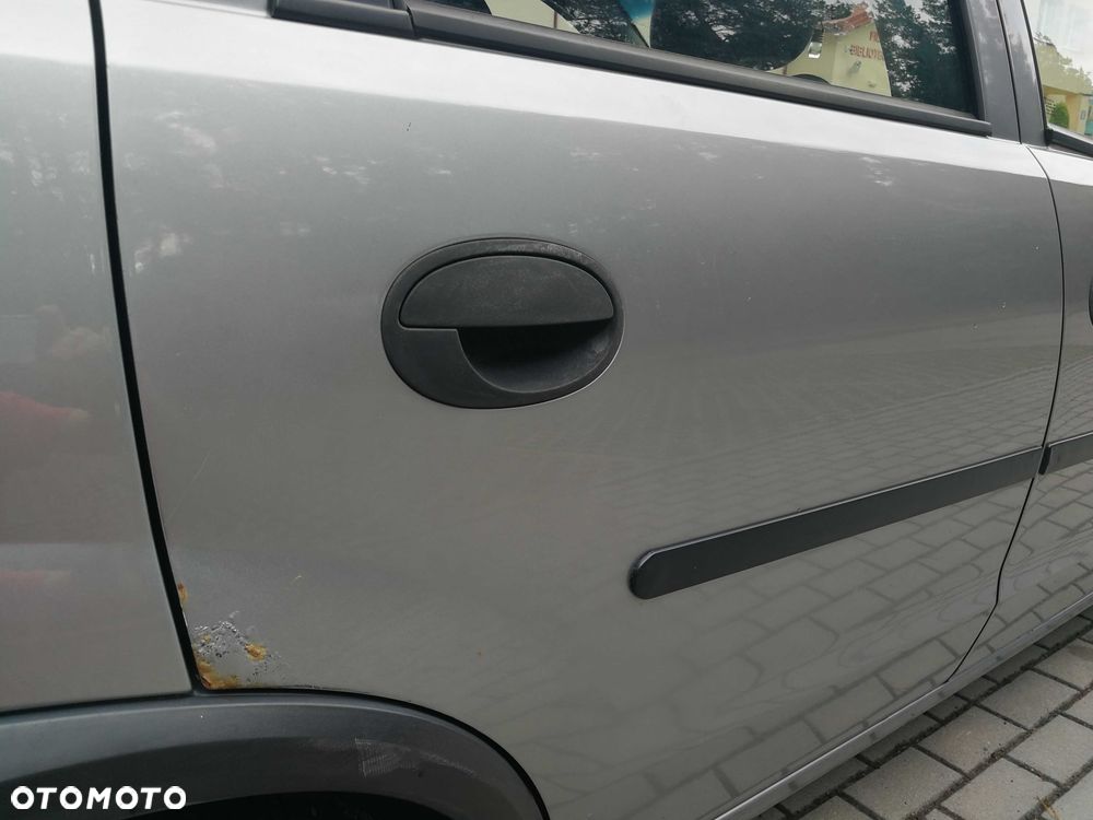 Opel Corsa - 6
