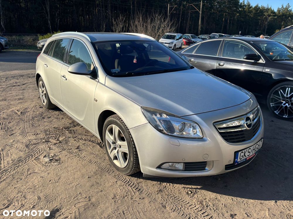 Opel Insignia - 1