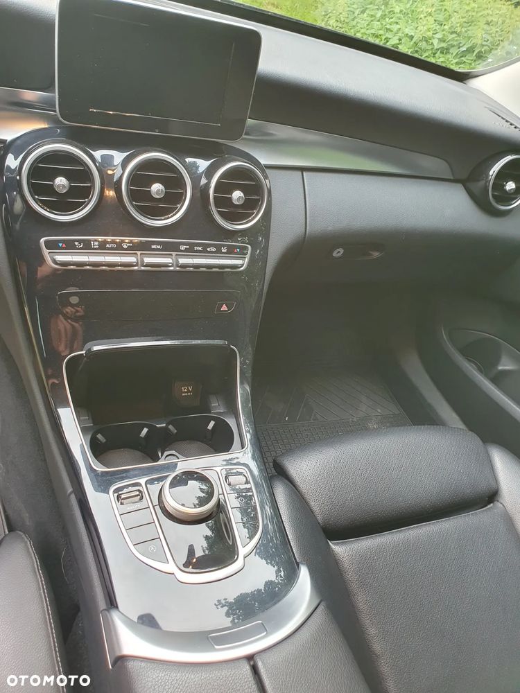 Mercedes-Benz Klasa C 200 (BlueTEC) d 7G-TRONIC Exclusive - 34