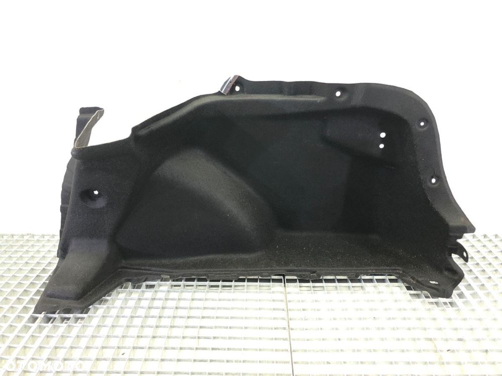 BOCZEK BAGAŻNIKA PRAWY - 130.00 PLN - TOYOTA COROLLA sedan (_E21_) 2019 - 2022 1.8 VVTi Hybrid - 1