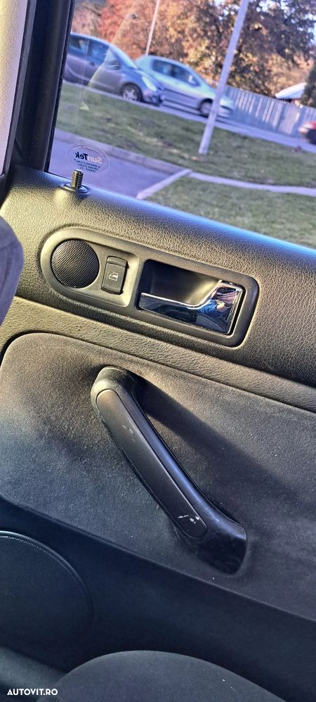 Volkswagen Bora 1.6 Highline - 34