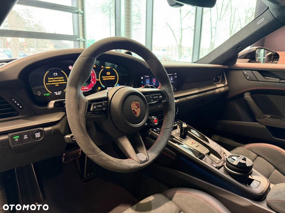 Porsche 911 - 22