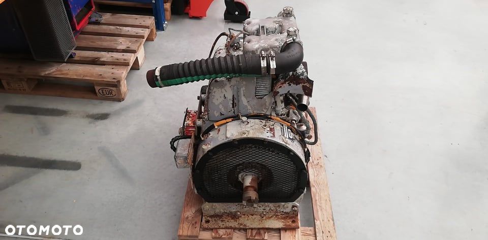 SILNIK HATZ Z790 kompletny - 3