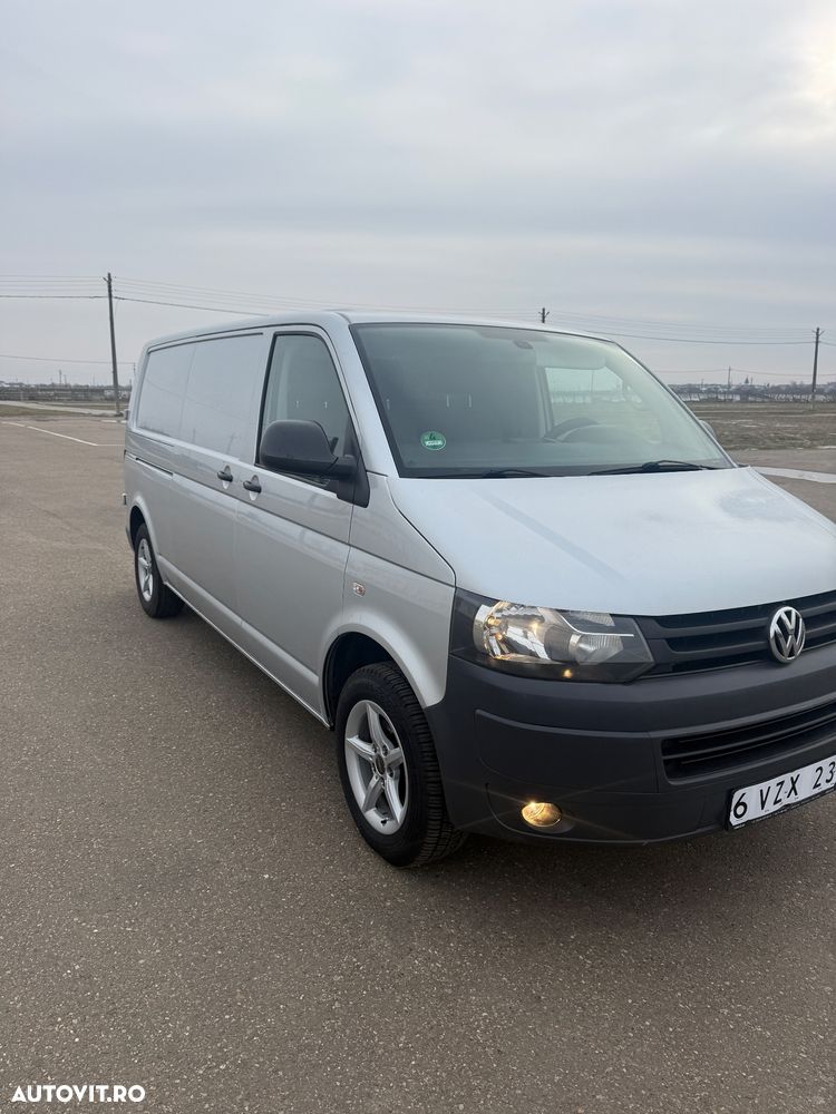 Volkswagen Transporter - 3