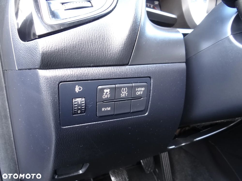 Mazda 3 SKYACTIV-G 120 Exclusive-Line - 25