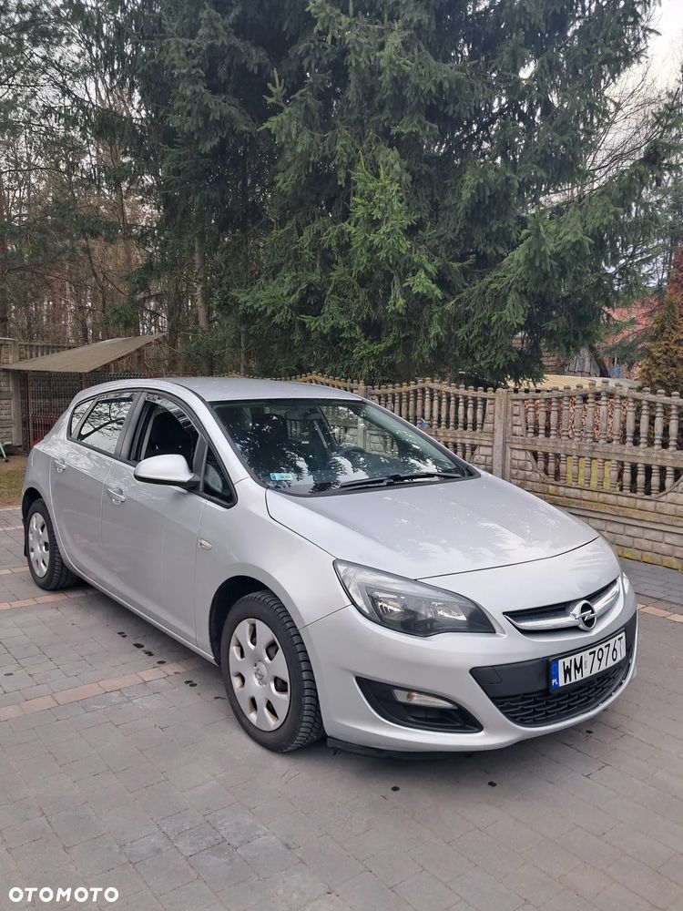 Opel Astra 1.4 T Essentia EU6 - 3